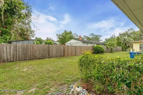 2305 Broward Road Jacksonville FL 32218