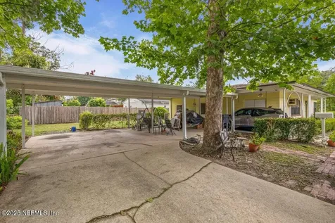 2305 Broward Road Jacksonville FL 32218