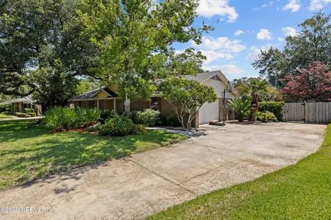 1975 Raley Creek Drive W Jacksonville FL 32225