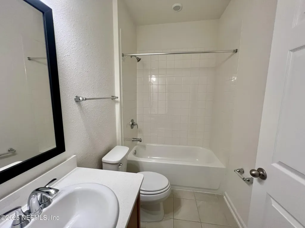 2771 Laurel Falls Drive Green Cove Springs FL 32043