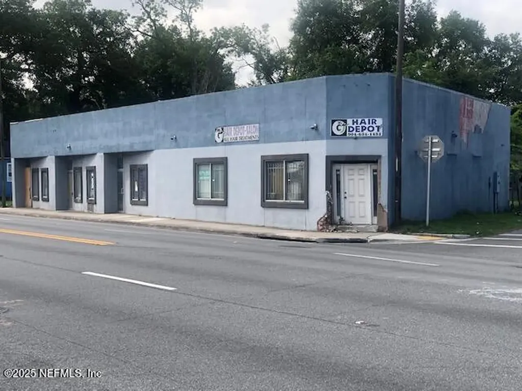 1492 Kings Road Jacksonville FL 32209