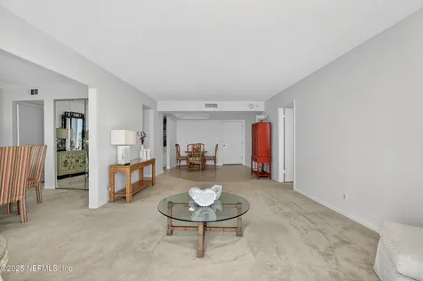 1601 Ocean Drive S Jacksonville Beach FL 32250