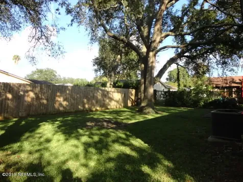 2641 Stern Drive S Jacksonville FL 32233