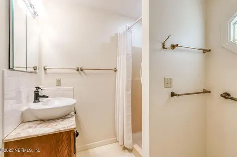 104 W Flamingo Drive Palatka FL 32177