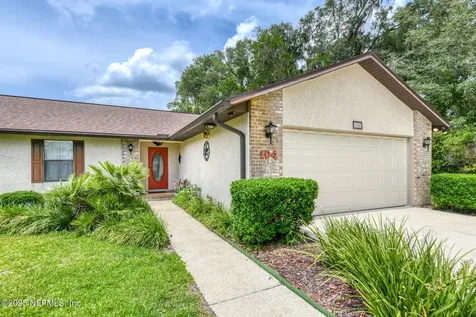 104 W Flamingo Drive Palatka FL 32177
