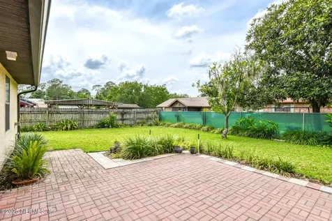 104 W Flamingo Drive Palatka FL 32177
