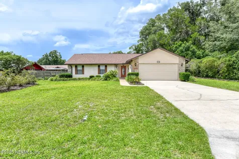 104 W Flamingo Drive Palatka FL 32177