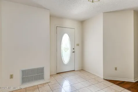 104 W Flamingo Drive Palatka FL 32177