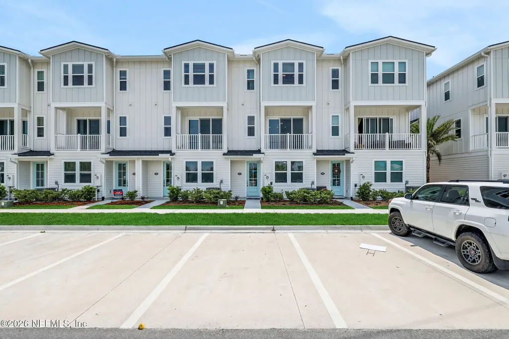1034 2nd Avenue N Jacksonville Beach FL 32250
