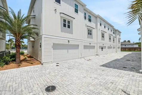 1034 2nd Avenue N Jacksonville Beach FL 32250