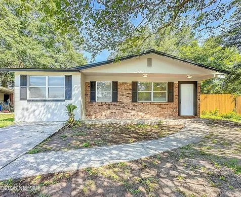 3704 Torres Court Jacksonville FL 32210