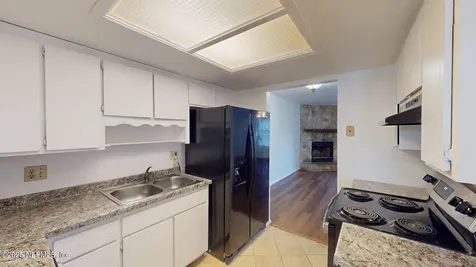 5675 Marathon Parkway Jacksonville FL 32244