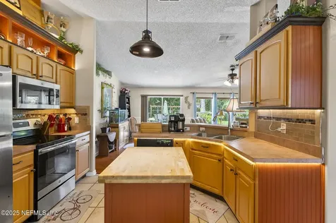 12 Luther Drive Palm Coast FL 32137