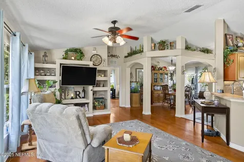 12 Luther Drive Palm Coast FL 32137