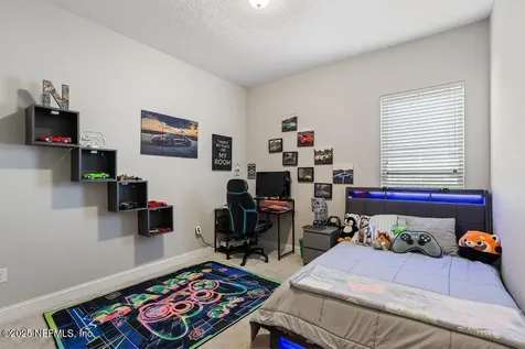 180 Ellsworth Circle St. Johns FL 32259