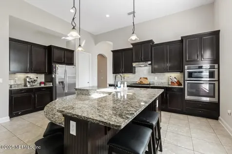 180 Ellsworth Circle St. Johns FL 32259