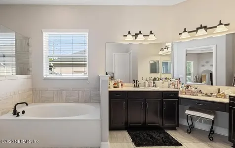 180 Ellsworth Circle St. Johns FL 32259