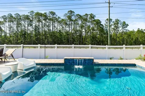 180 Ellsworth Circle St. Johns FL 32259