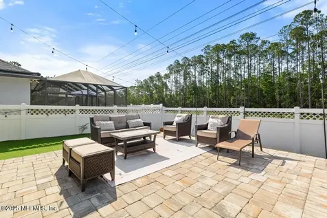 180 Ellsworth Circle St. Johns FL 32259