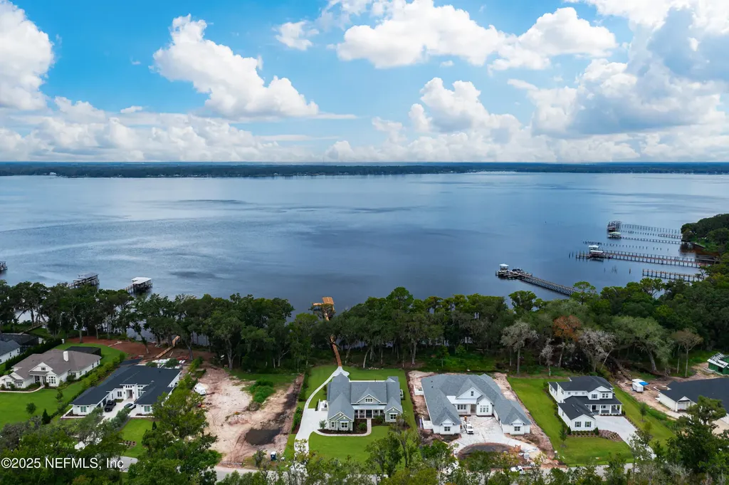 330 Hallowes Cove St. Johns FL 32259