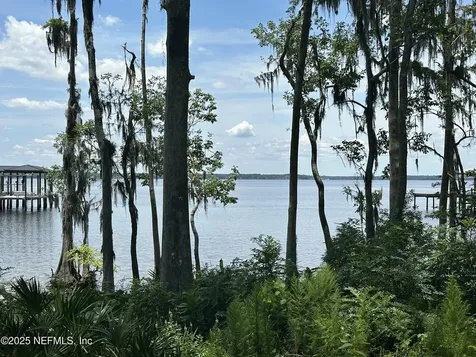 330 Hallowes Cove St. Johns FL 32259