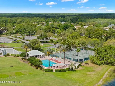 9127 Players Drive Weeki Wachee FL 34613