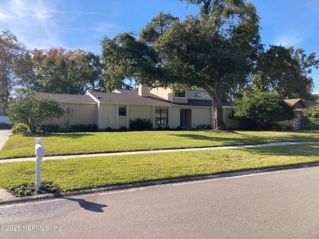 2764 Admirals Walk Drive E Orange Park FL 32073