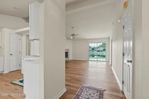 4533 Wandering Oaks Drive S Jacksonville FL 32257
