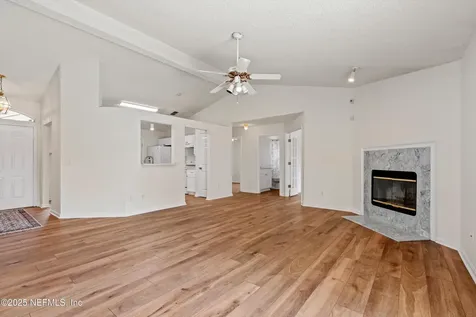 4533 Wandering Oaks Drive S Jacksonville FL 32257