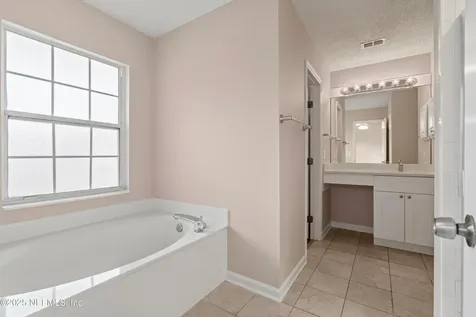 4533 Wandering Oaks Drive S Jacksonville FL 32257