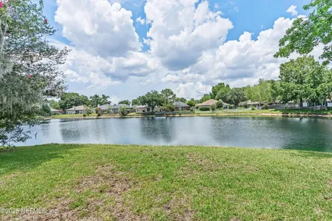 4533 Wandering Oaks Drive S Jacksonville FL 32257