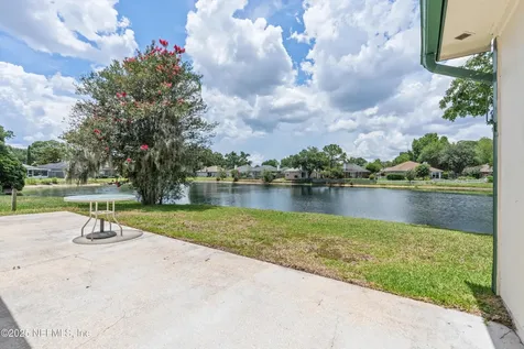 4533 Wandering Oaks Drive S Jacksonville FL 32257