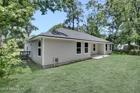 7442 Richardson Road Jacksonville FL 32209