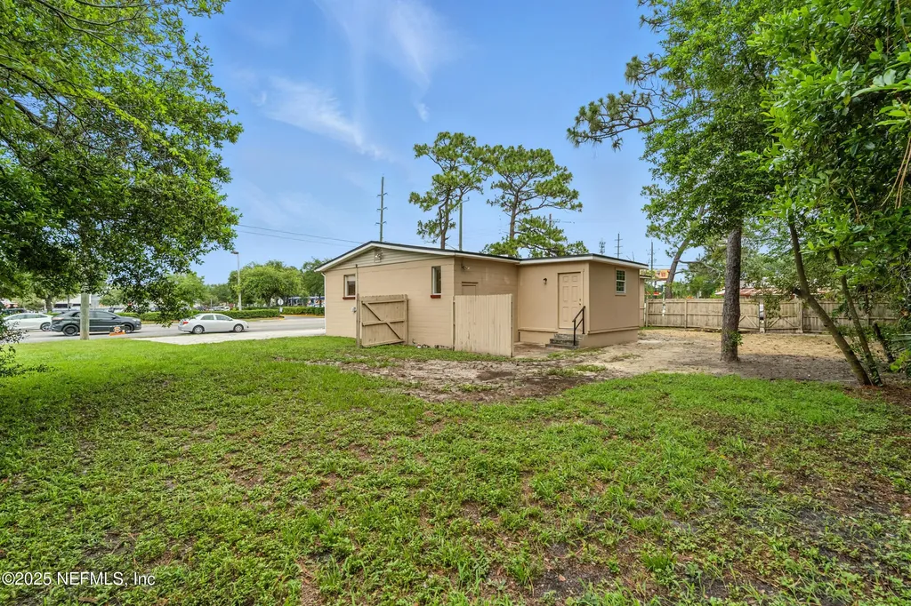 7120 Merrill Road Jacksonville FL 32277