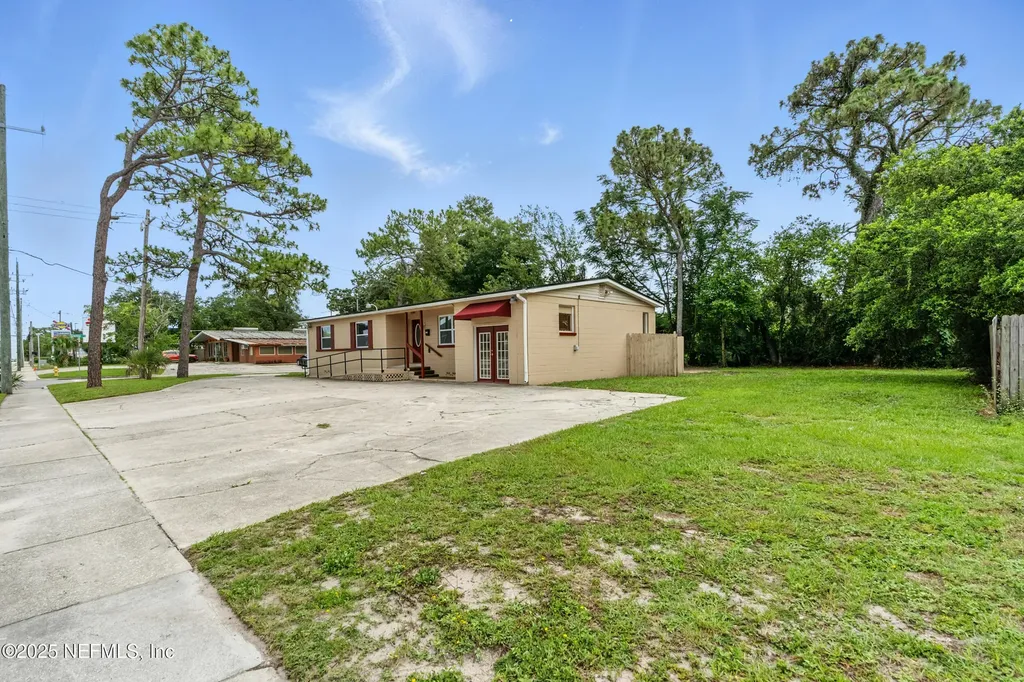7120 Merrill Road Jacksonville FL 32277