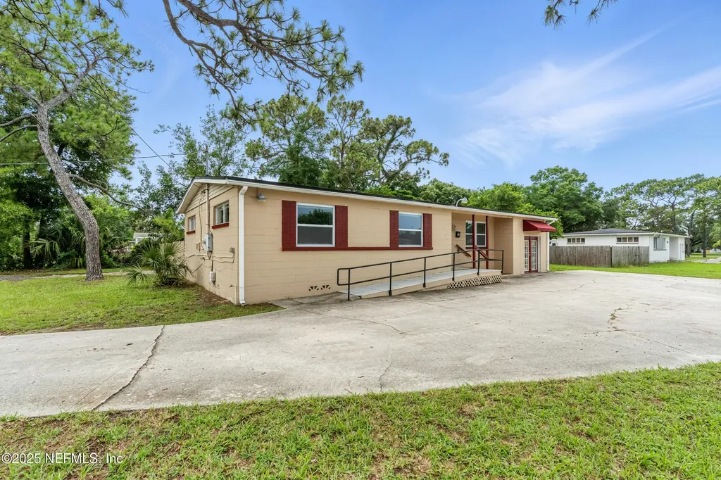 7120 Merrill Road Jacksonville FL 32277