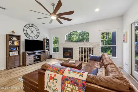 1619 Nottingham Knoll Drive Jacksonville FL 32225