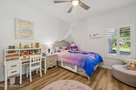 1619 Nottingham Knoll Drive Jacksonville FL 32225