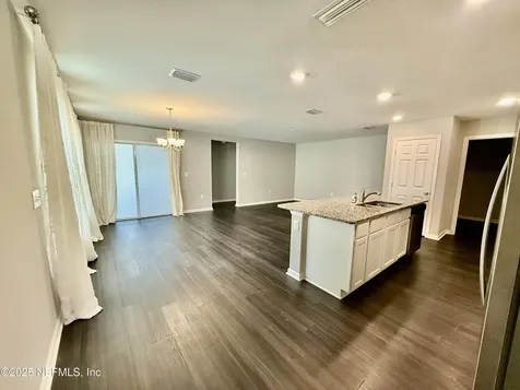 7137 Preston Pines Trail Jacksonville FL 32244