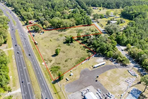 9627 Us Highway 301 Hampton FL 32044