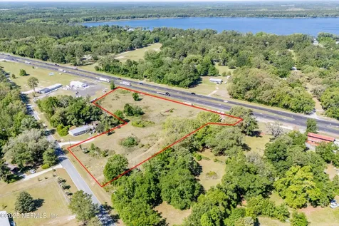 9627 Us Highway 301 Hampton FL 32044