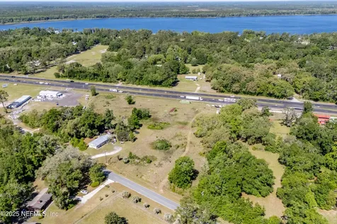 9627 Us Highway 301 Hampton FL 32044