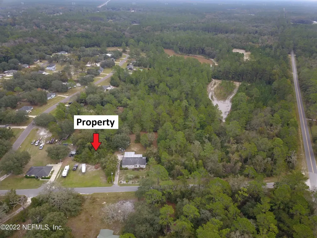 126 Hollister School Road Hollister FL 32147