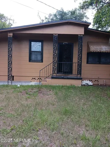 6817 West Virginia Avenue Jacksonville FL 32209