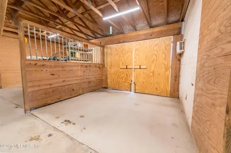 9311 NW 143rd Street Alachua FL 32615
