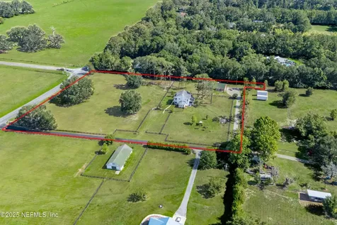 9311 NW 143rd Street Alachua FL 32615