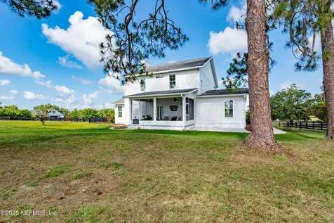 9311 NW 143rd Street Alachua FL 32615