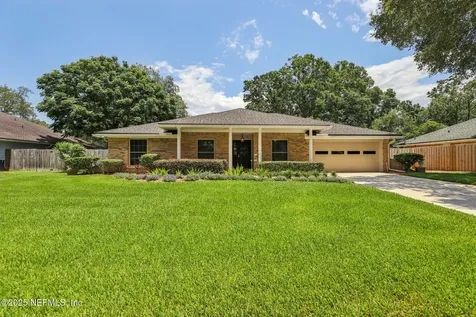 12137 Dividing Oaks Trail E Jacksonville FL 32223