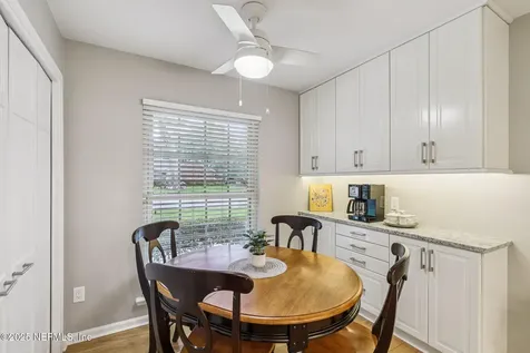 12137 Dividing Oaks Trail E Jacksonville FL 32223