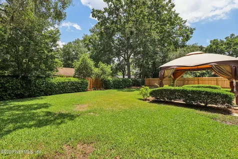 12137 Dividing Oaks Trail E Jacksonville FL 32223